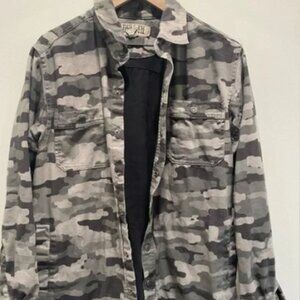 Duluth Trading Men's Fire Hose Camo Flannel-Lined Limber Jacket Size M